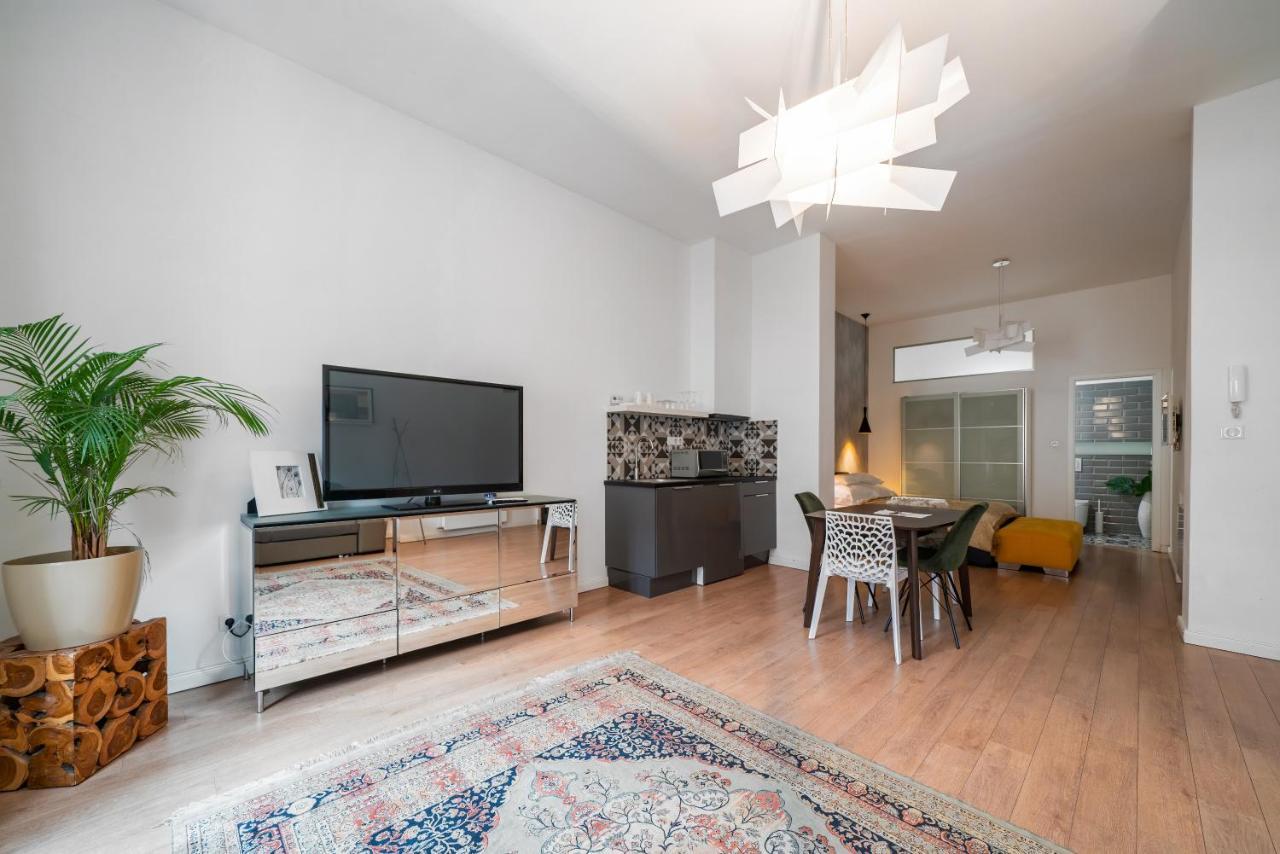 Baross Boutique Apartman Γκιόρ Εξωτερικό φωτογραφία