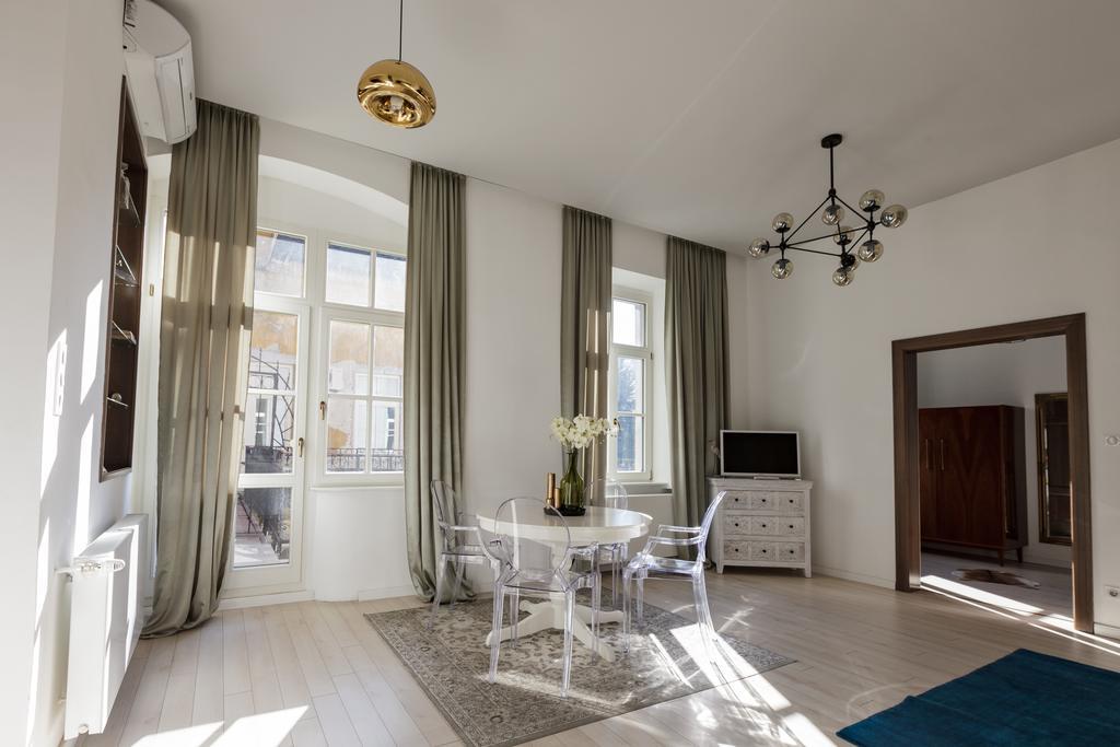 Baross Boutique Apartman Γκιόρ Εξωτερικό φωτογραφία